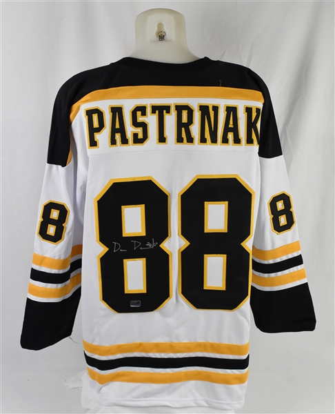 David Pastrnak Autographed Boston Bruins Away Jersey 