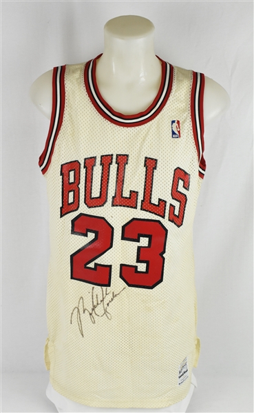 Michael Jordan 1986-87 Chicago Bulls Game Used Jersey w/MEARS LOA