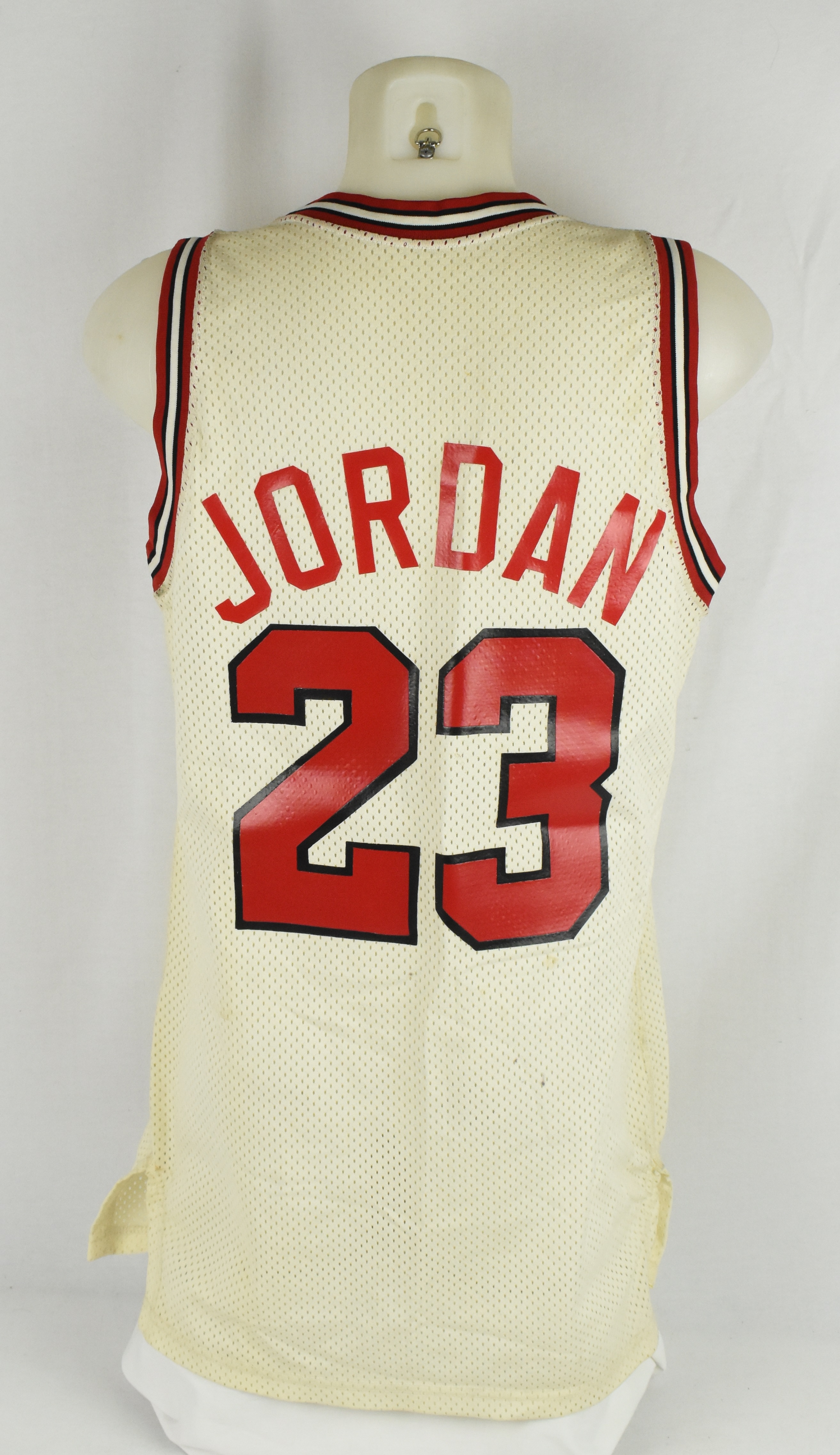 Lot Detail - 1986-1987 Michael Jordan Chicago Bulls Home Jersey (MEARS A5)