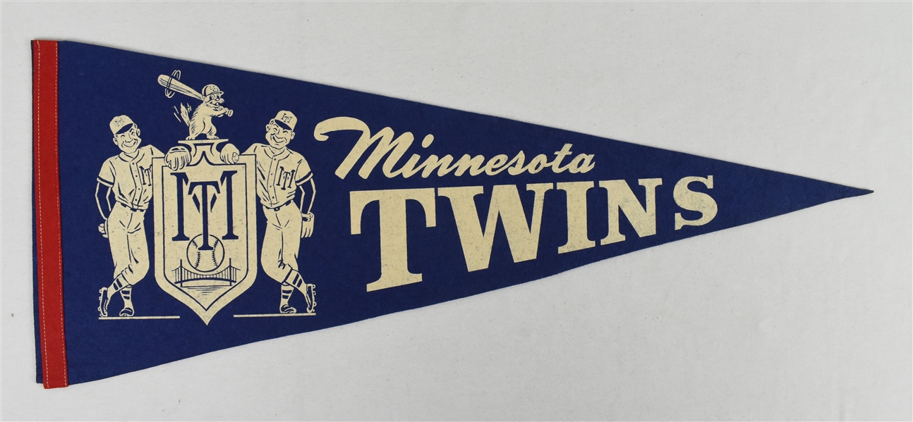 Minnesota Twins RARE 1961 "MT" Inaugural Season Pennant