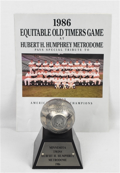Minnesota Twins 1986 Old Timers Day Program & Trophy