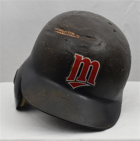 Doug Mientkiewicz 2001 Minnesota Twins Game Used Helmet 