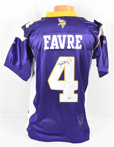 Brett Favre Autographed Minnesota Vikings Jersey