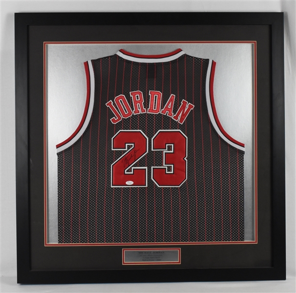 Michael Jordan Autographed & Framed Chicago Bulls Jersey