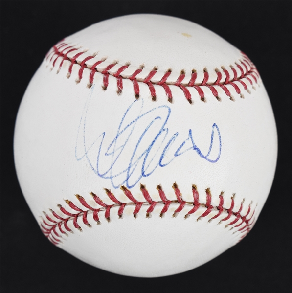 Ichiro Suzuki Autographed Baseball PSA 8 NM-MT