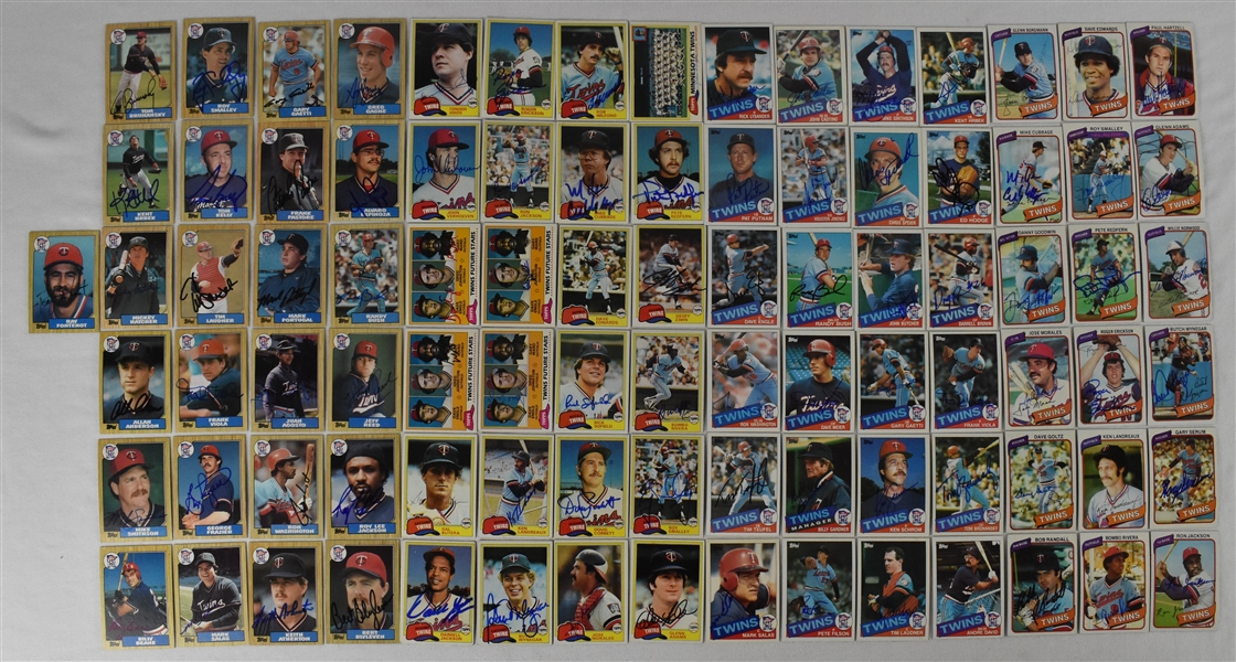 Minnesota Twins Collection of 208 Autographed 1980-89 Topps Cards  