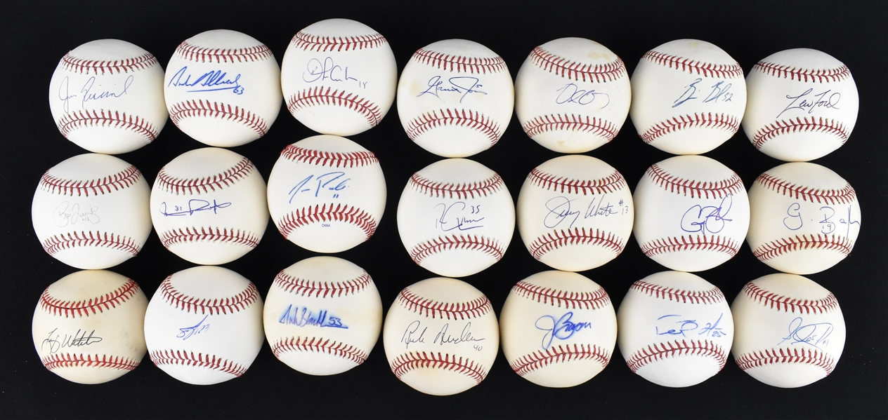 Lot of 21 Minnesota Twins Autographed Baseballs w/Ron Gardenhire