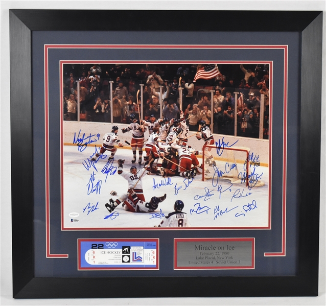 Miracle On Ice USA 1980 Olympic Team Signed 26x28 Framed Photo