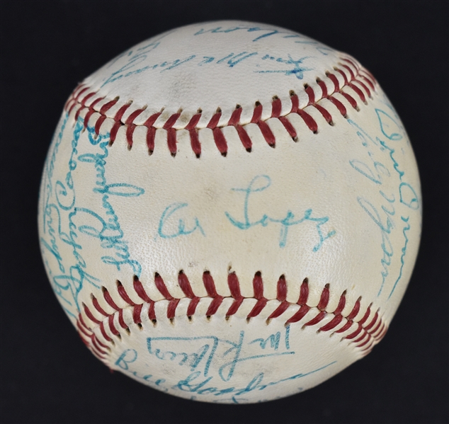Chicago White Sox 1959 American League Champion Team Signed Baseball *Nelson Fox AL MVP Season*