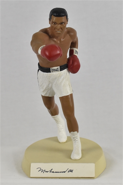 Muhammad Ali Autographed Limited Edition 1990 Salvino Figurine