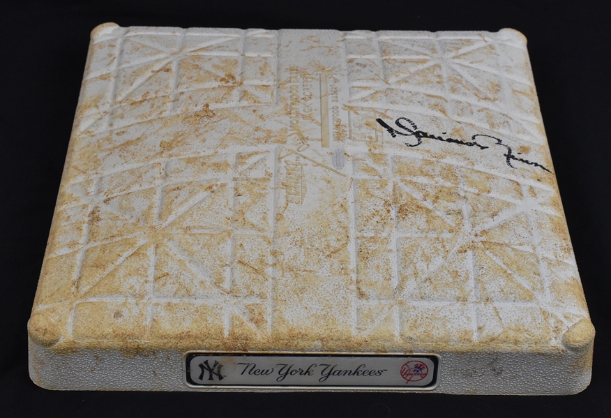 Mariano Rivera 2013 Autographed New York Yankees Game Used Base 
