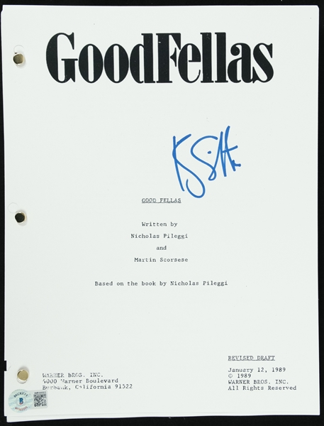 Ray Liotta Autographed "Goodfellas" Movie Script Beckett