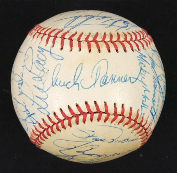 Pittsburgh Pirates 1980 Team Signed Baseball