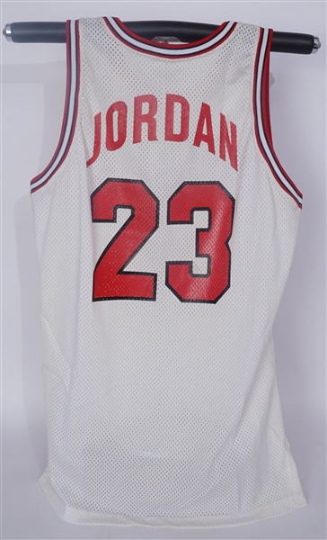 Michael Jordan 1991-1992 Chicago Bulls Team Issued Home Jersey w/ MEARS LOA