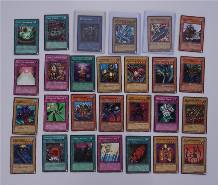 Lot of 27 Yu-Gi-Oh! Cards w/ Blue Eyes white Dragon & Relinguished Holos