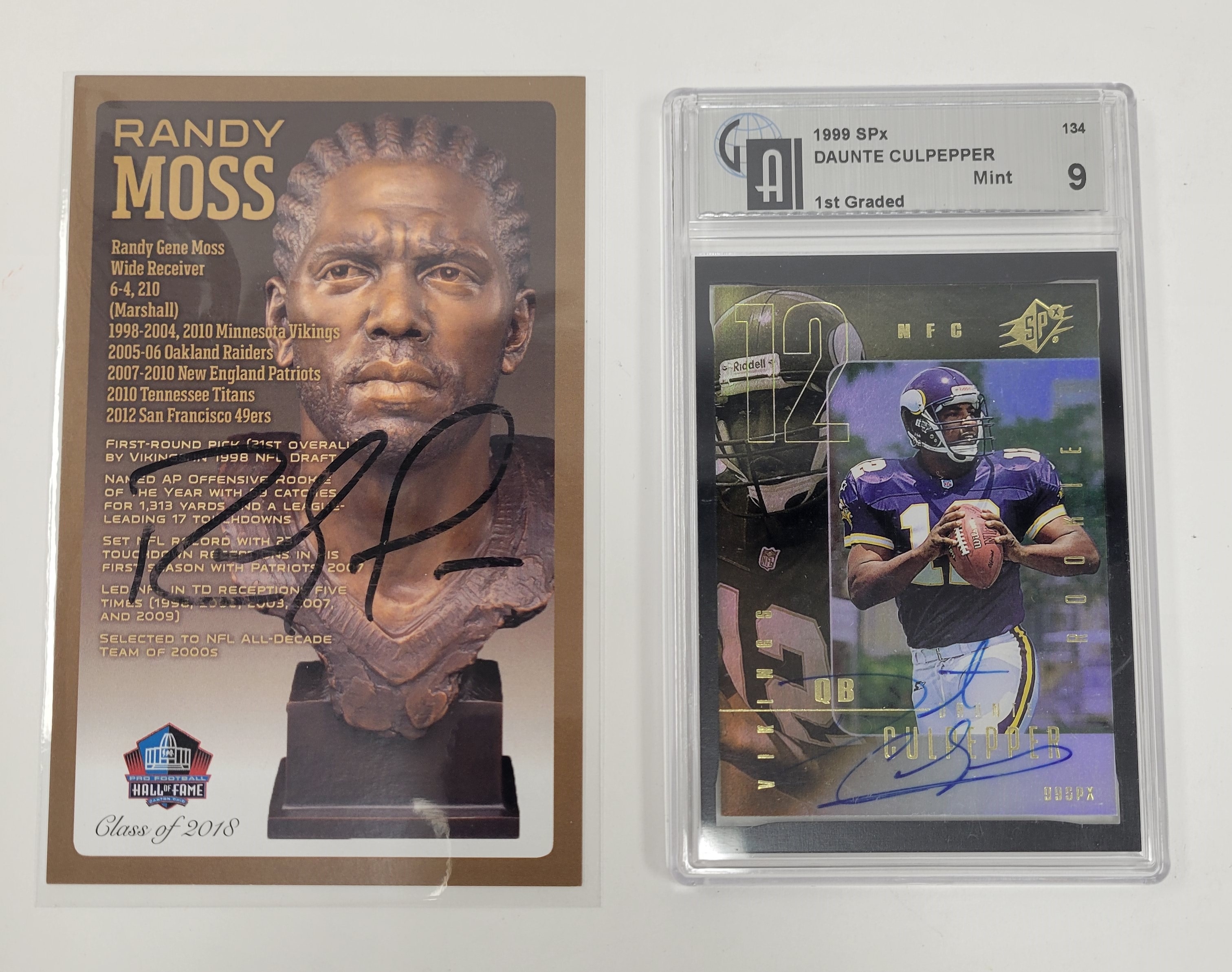 Autographed Minnesota Vikings Daunte Culpepper & Randy Moss