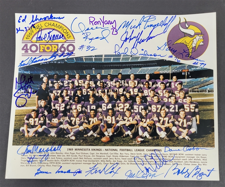 1969 Minnesota Vikings Team Signed 8x10 Photo w/ PSA/DNA LOA