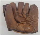 Vintage Bill Tuttle Model Glove 