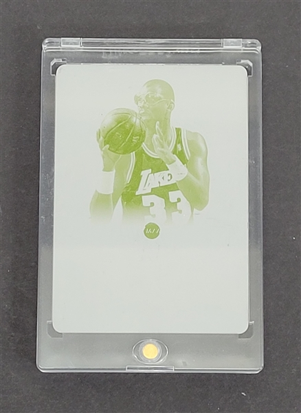 Kareem Abdul-Jabbar 2013-14 Panini National Treasures Yellow Printing Plate Card 1/1