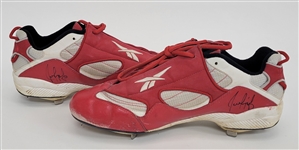 Juan Gonzalez Game Used & Autographed Cleats Beckett