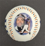 Tony Gwynn Autographed Baseball & Autographed Card Beckett