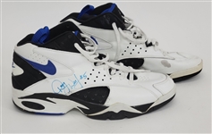 Doug West Autographed Game Used Nike Basketball Shoes Beckett