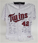2013 Minnesota Twins Team Signed Jackie Robinson Day Jersey MLB