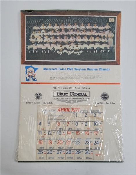 Bert Blyleven Minnesota Twins 1971 Team Photo First Federal Calendar 17x25” w/Blyleven Signed Letter of Provenance