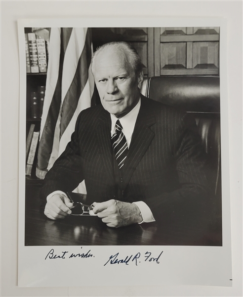 Gerald Ford Autographed 8x10 Photo w/ Beckett LOA