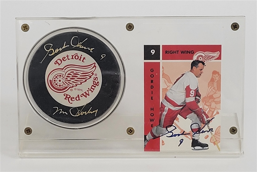 Gordie Howe Autographed & Inscribed Detroit Red Wings Hockey Puck & Card Beckett