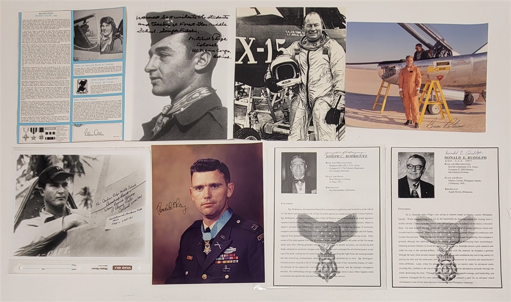 Lot of 19 War Heroes Autographed 8x10 Photos w/ Letter of Provenance