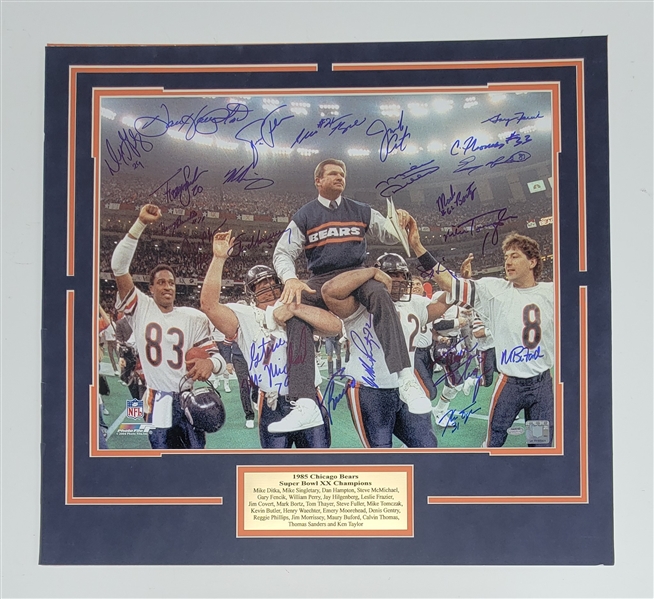 1985 Chicago Bears Super Bowl XX Champions Team Signed 16x20 Matted Photo