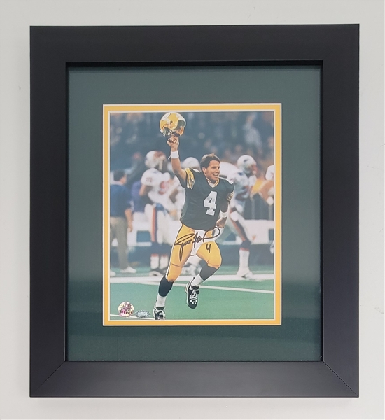 Brett Favre Autographed & Framed 8x10 Photo