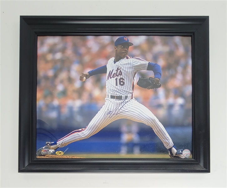 Doc Gooden Autographed & Framed 16x20 Photo