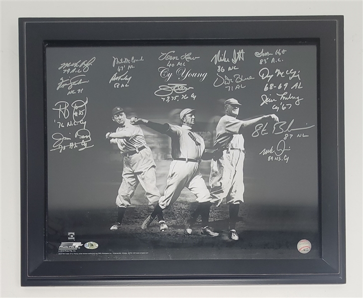 Cy Young Winners Autographed & Inscribed Framed 16x20 Photo w/ 15 Signatures