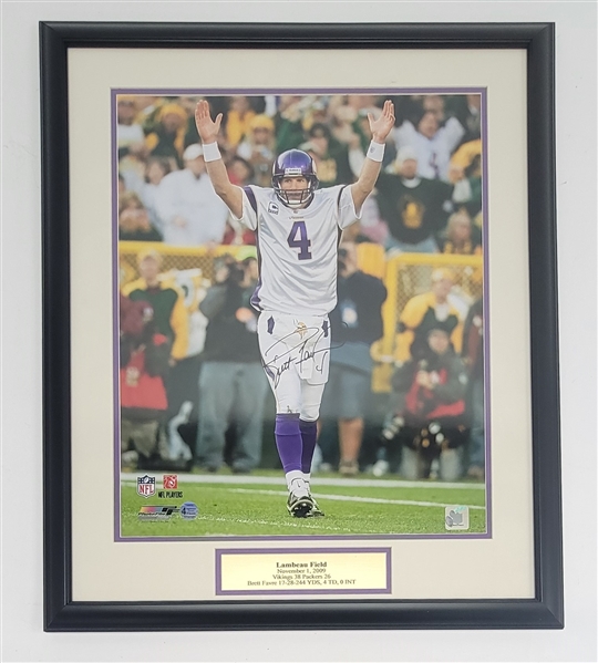 Brett Favre Autographed & Framed 16x20 Photo