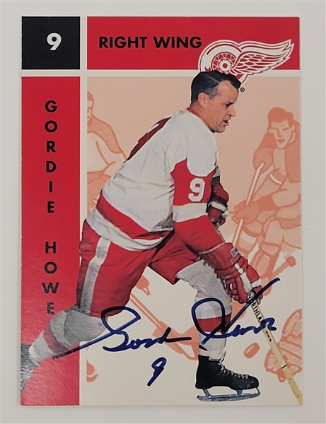 Gordie Howe Autographed Parkhurst Card Beckett