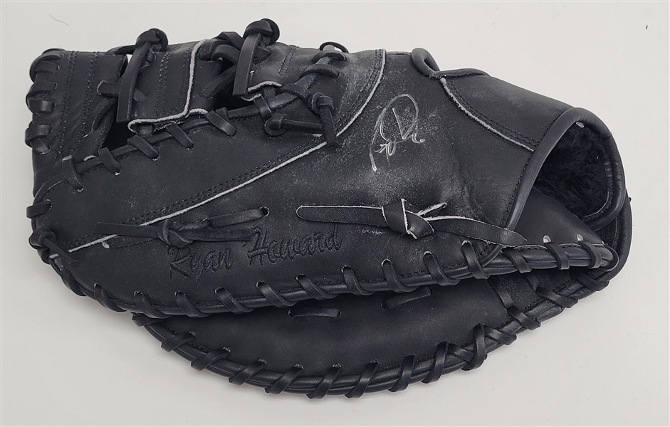 Ryan Howard Autographed Professional Model Glove