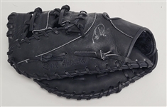 Ryan Howard Autographed Professional Model Glove