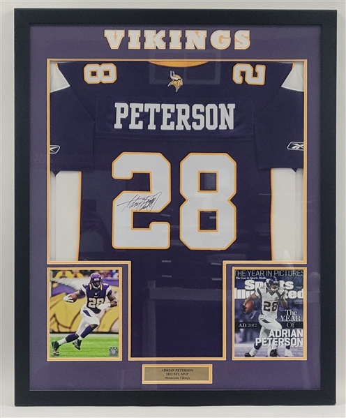 Adrian Peterson Autographed & Framed Minnesota Vikings Jersey w/ Beckett LOA