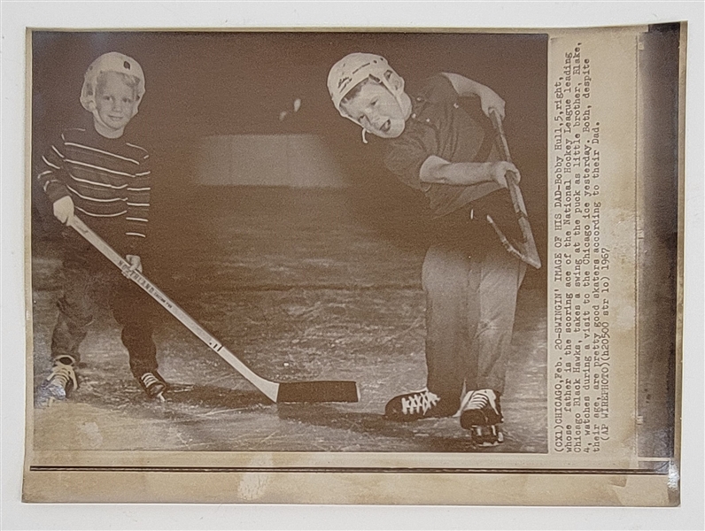 Bobby Hull Vintage 1967 AP Wire Photo