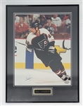 Eric Lindros Autographed & Framed 16x20 Photo