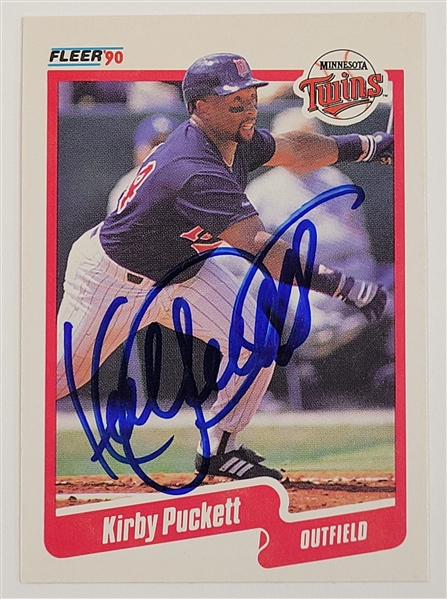 Kirby Puckett Autographed 1990 Fleer #383 Card w/ Beckett LOA