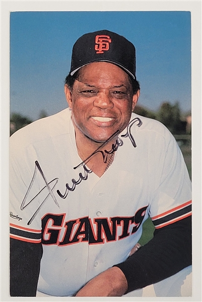 Willie Mays Autographed Postcard w/ Beckett LOA