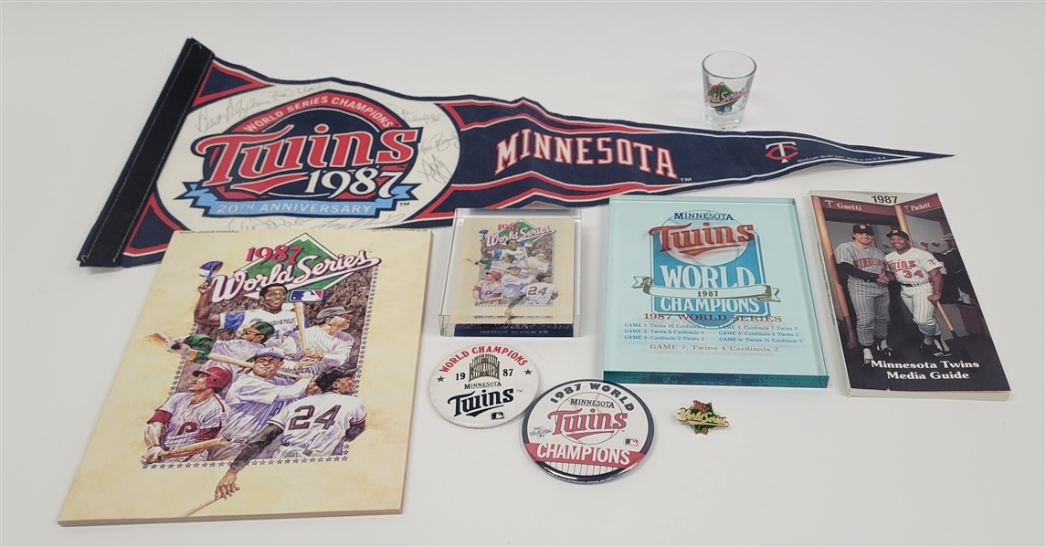 Minnesota Twins 1987 World Series Collection w/ Autographed Pennant