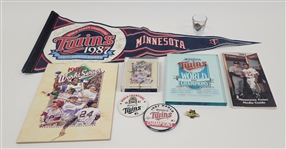 Minnesota Twins 1987 World Series Collection w/ Autographed Pennant