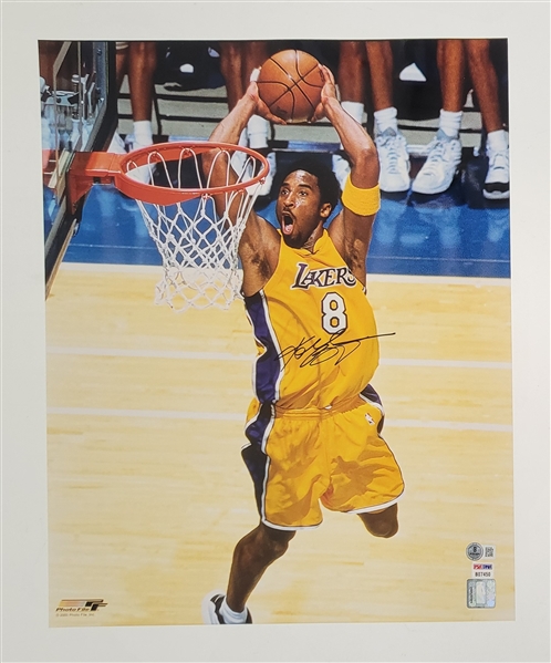 Kobe Bryant Autographed 16x20 Photo PSA/DNA & Beckett LOA