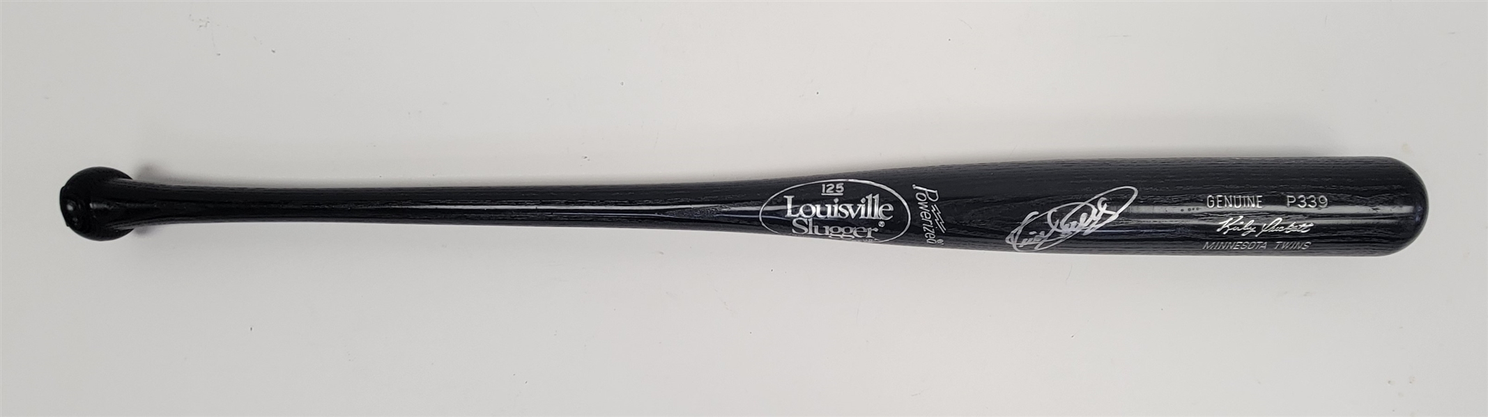 Kirby Puckett Autographed Louisville Slugger Bat w/ Beckett LOA