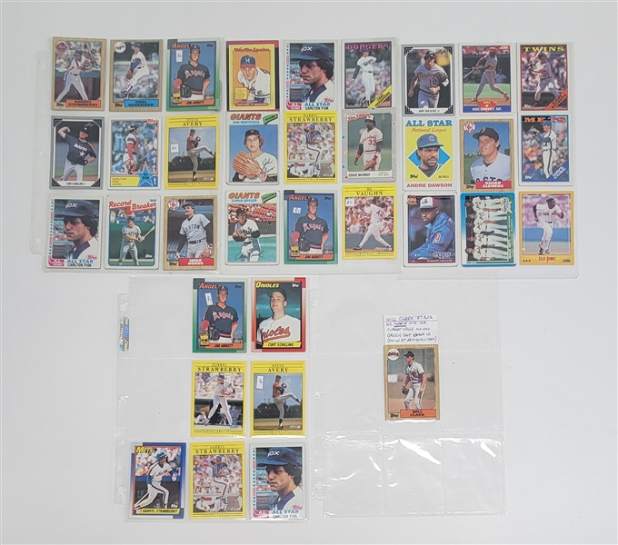 Lot of (35) 1970s-80s Baseball Cards