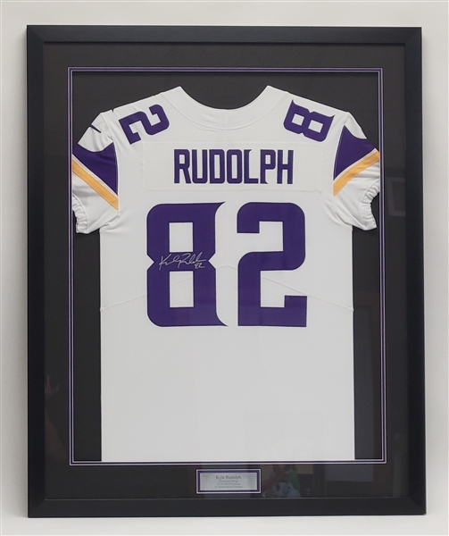 Kyle Rudolph Autographed & Framed Minnesota Vikings Nike Elite Authentic Jersey